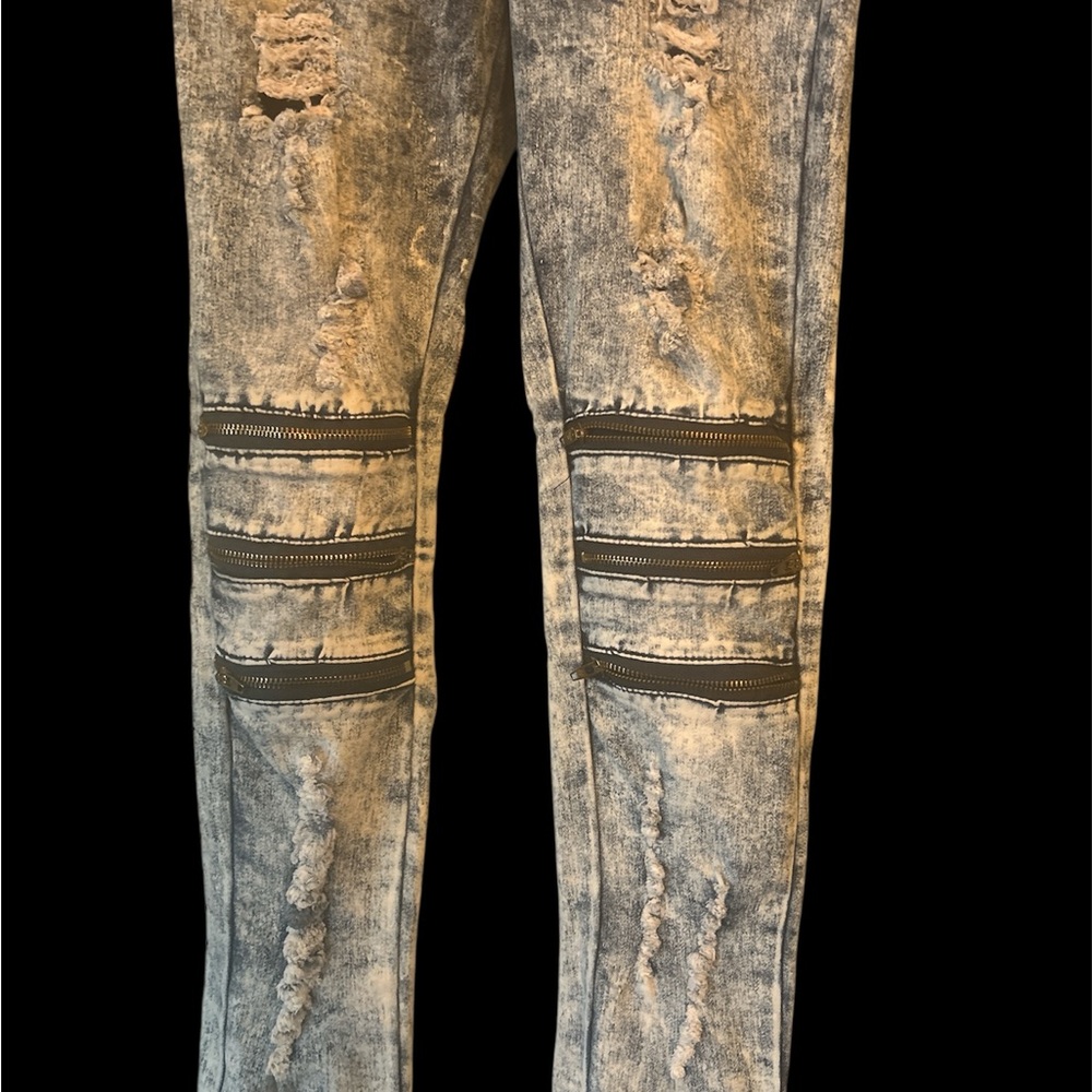 Multi Zipper Acidwash Jeans - Size 9 - Picture 2 of 9